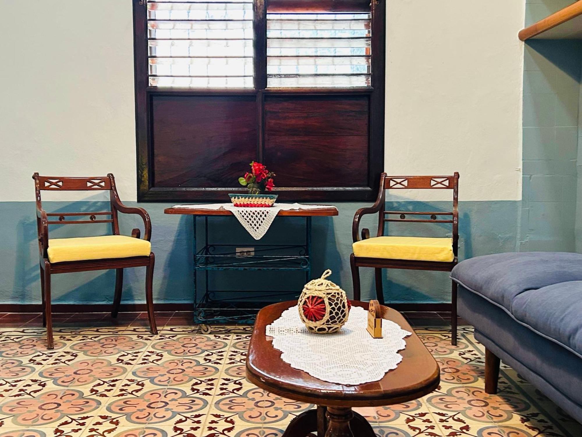 Bed and Breakfast Casa Tres Colibries à Mérida Extérieur photo