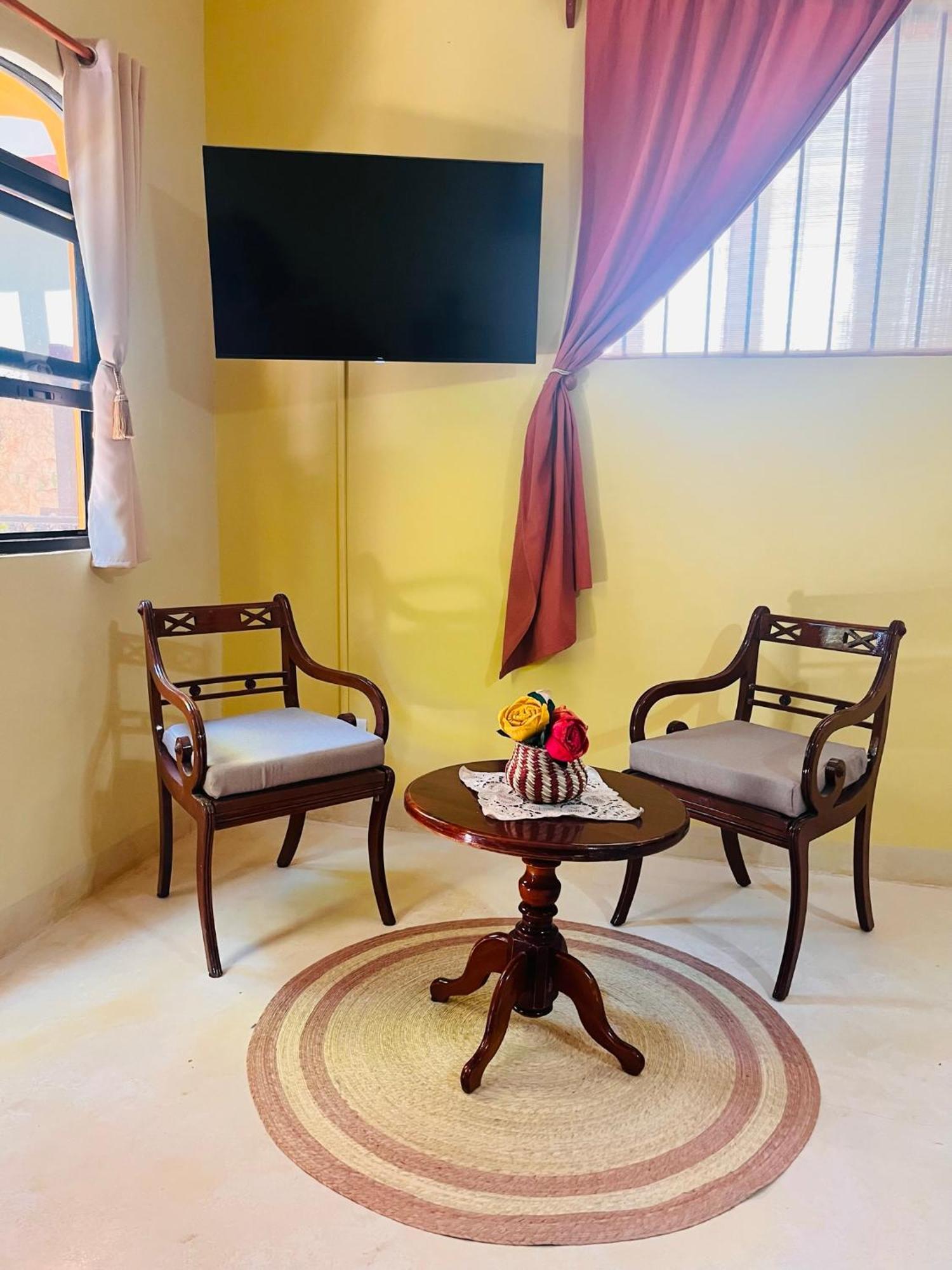 Bed and Breakfast Casa Tres Colibries à Mérida Extérieur photo